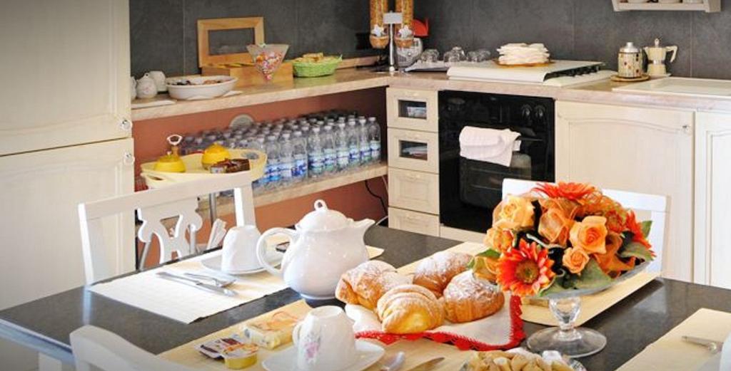 Bed and Breakfast Oasi Del Relax Чивітавекк'я Номер фото