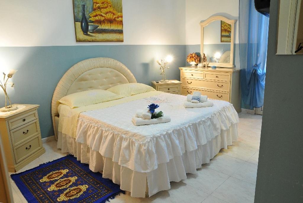 Bed and Breakfast Oasi Del Relax Чивітавекк'я Номер фото